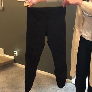 Lululemon black leggings